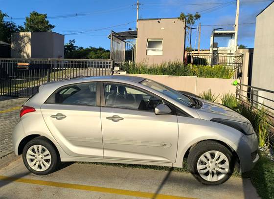 HYUNDAI HB20 1.6 COMFORT PLUS 16V FLEX 4P MANUAL